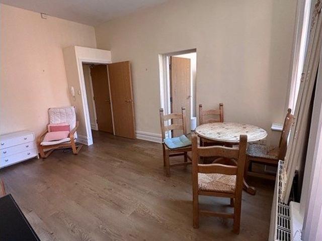 Studio for rent in Avenham, Higher Bartle