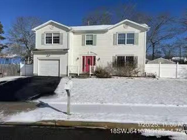 House for sale in Toms River
