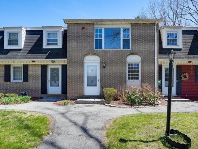 Condo for sale in Tyngsboro, Massachusetts