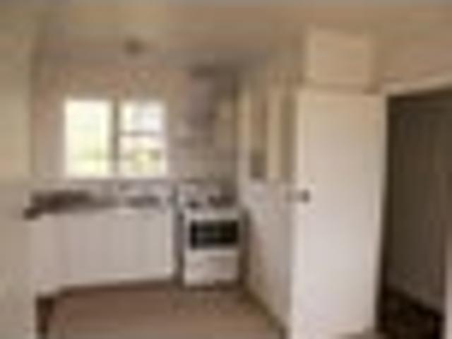 Apartment for rent in Cannons Creek, Porirua