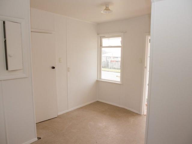 Apartment for rent in Cannons Creek, Porirua