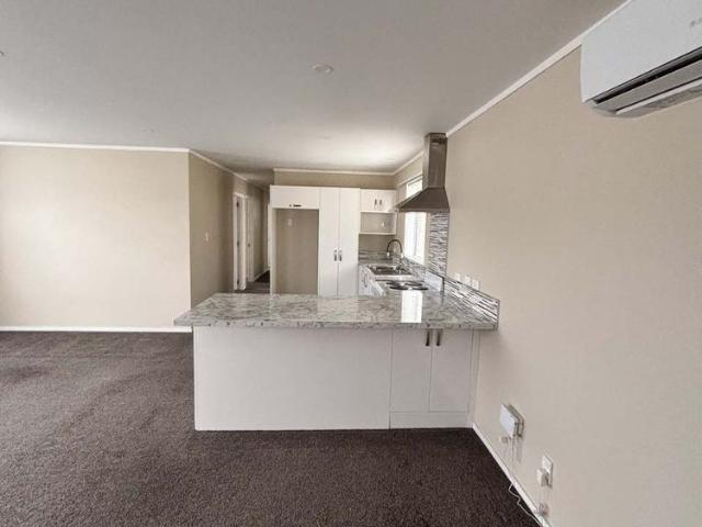 Apartment for rent in Papakaio, Wellington