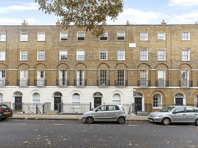 Apartment for rent in Highbury, Greater London