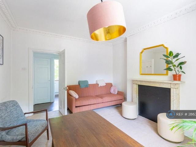House for rent in Highbury, Greater London