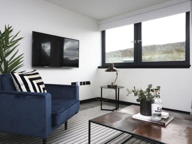 Apartment for rent in Canongate, Old Town