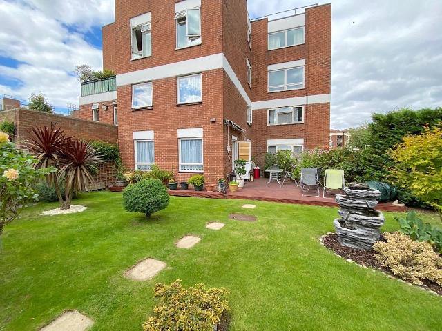 Apartment for rent in Bethnal Green, Greater London