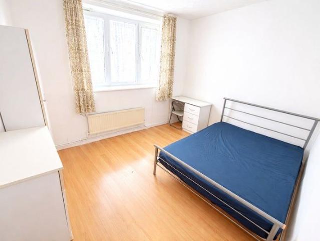 Room for rent in Bethnal Green, Greater London