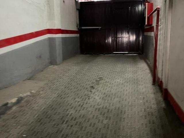 Garaje en venta en l'Asil, Elche