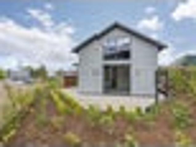 House for sale in Otakou