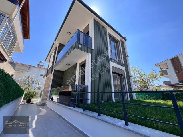 Edremit, Balikesir içerisinde satılık Villa