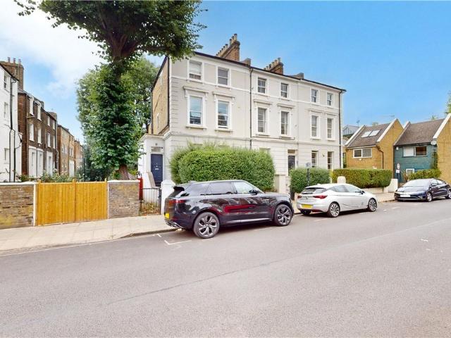 Apartment for rent in Kentish Town, Greater London