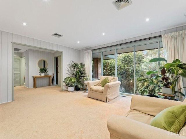 Room for rent in Camerons Creek, Victoria