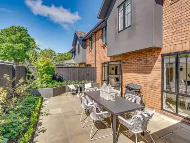 House for rent in Canterbury