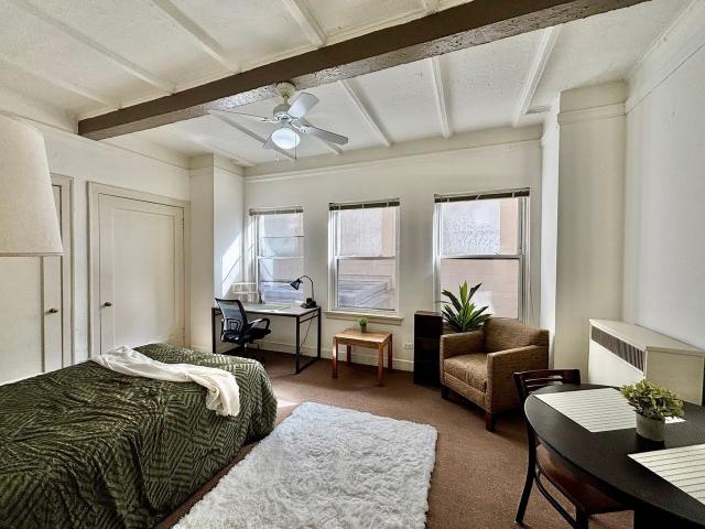 Apartment for rent in Chicago Park, Illinois