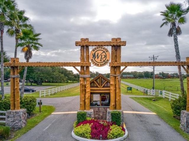 Land for sale in Lake Wales, Florida