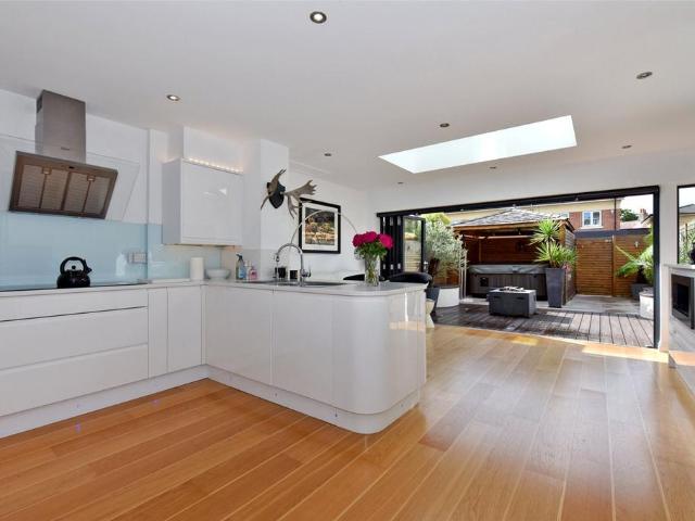 House for rent in Clewer Village, Windsor