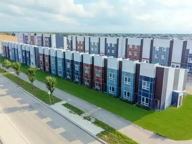 House for rent in East St. Paul, Manitoba
