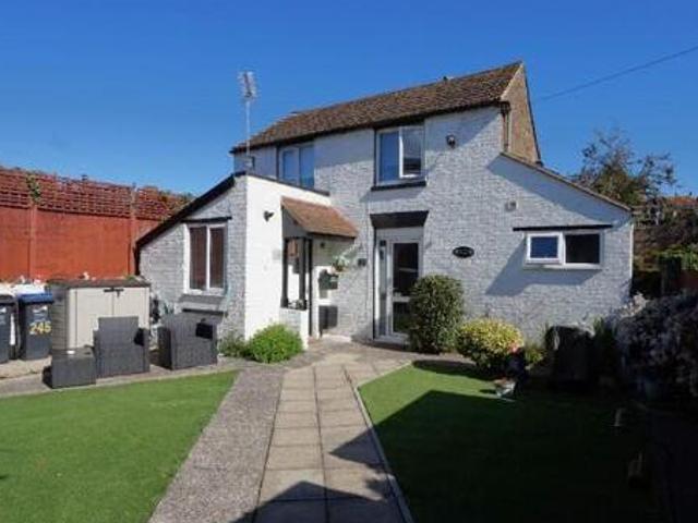 House for sale in Birchington, Acol