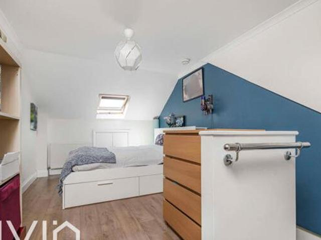 House for sale in Surrey, England