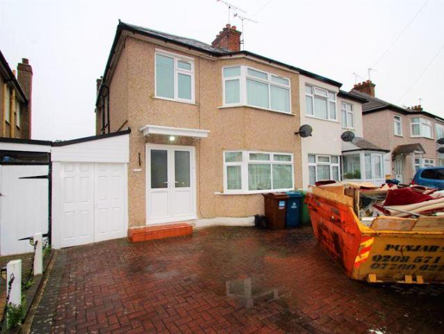 House for rent in Lane, Greater London