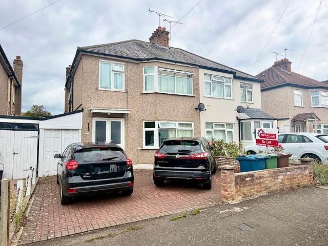 House for rent in London Borough of Harrow, Greater London