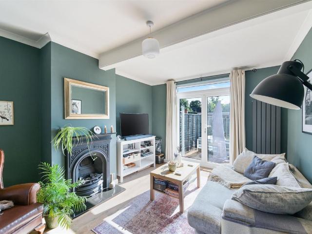 Apartment for rent in London Borough of Merton, Greater London