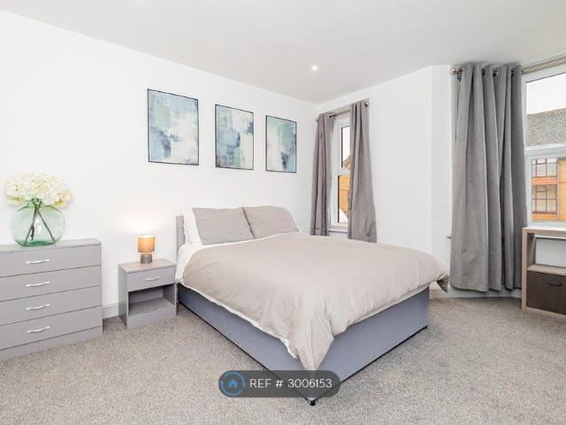Room for rent in Snipeshill, Oad Street
