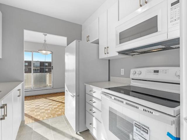 Apartment for rent in Mulhurst Bay, Ontario