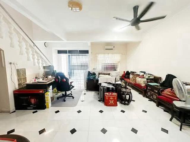 Terraced House for sale in Country Heights Damansara, Kuala Lumpur