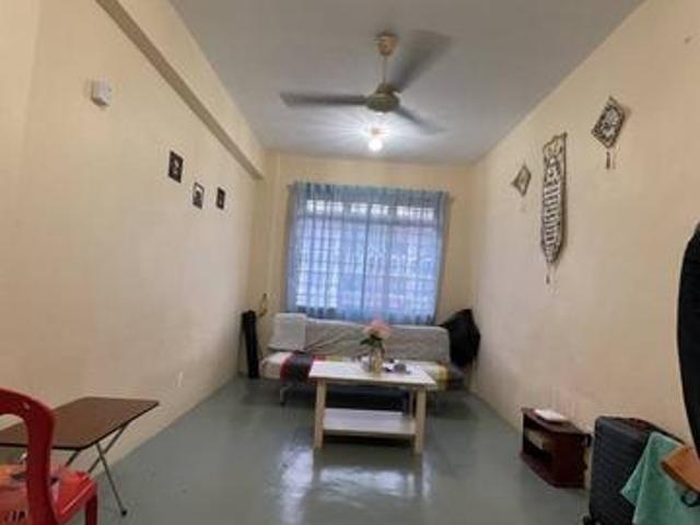 Apartment for sale in Tanjong Sepat, Selangor