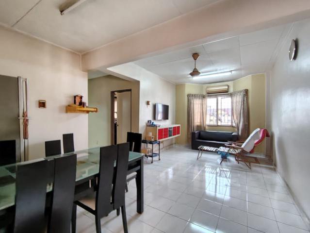 Apartment for sale in Petaling, Damansara Damai