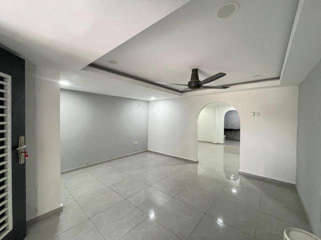 Terraced House for sale in Petaling, Damansara Damai