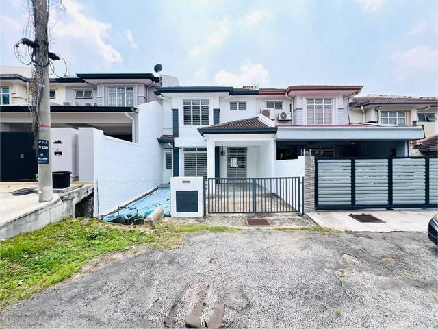 Terraced House for sale in Petaling, Subang Jaya