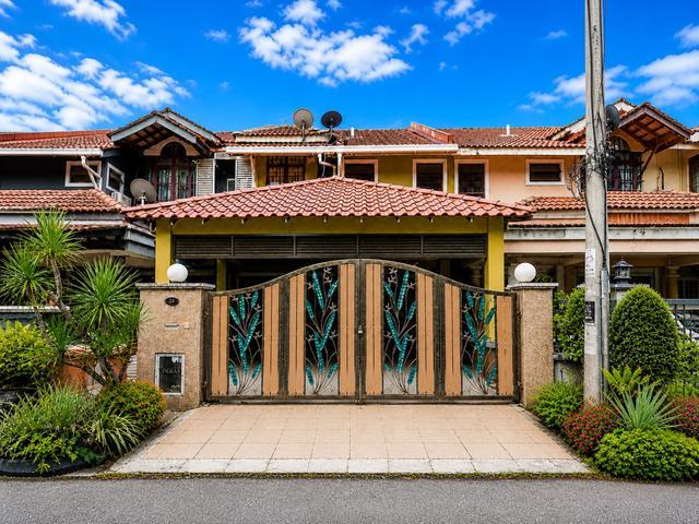 Terraced House for sale in Country Heights Damansara, Kuala Lumpur