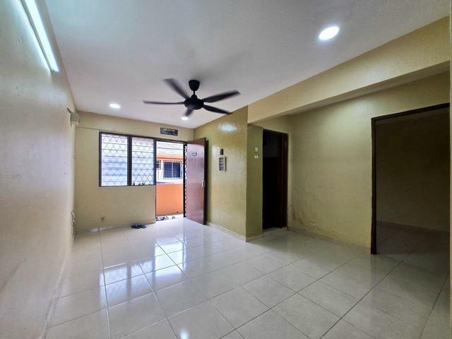 Flat for sale in Country Heights Damansara, Kuala Lumpur