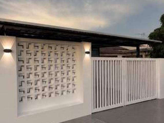 Terraced House for sale in Telok Mas, Malaka