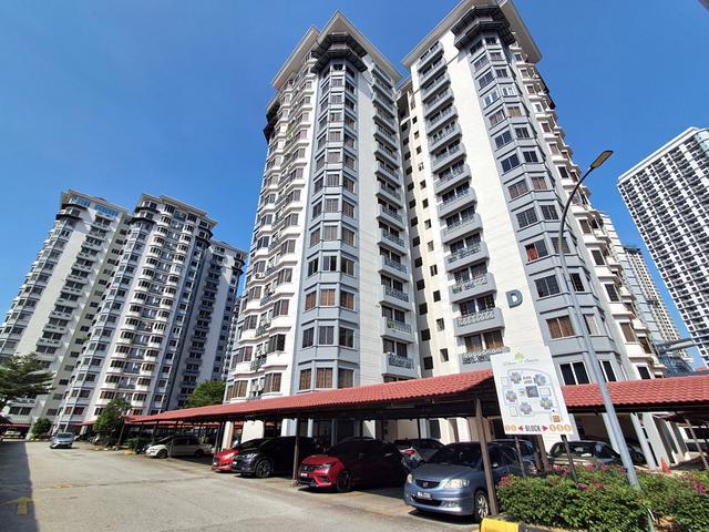 Condominium for sale in Petaling Jaya, Petaling
