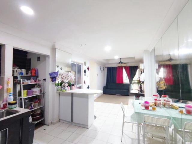 Apartment for sale in Puchong, Majlis Bandaraya Subang Jaya