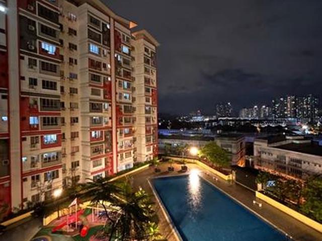 Serviced Residence for sale in Petaling, Subang Jaya