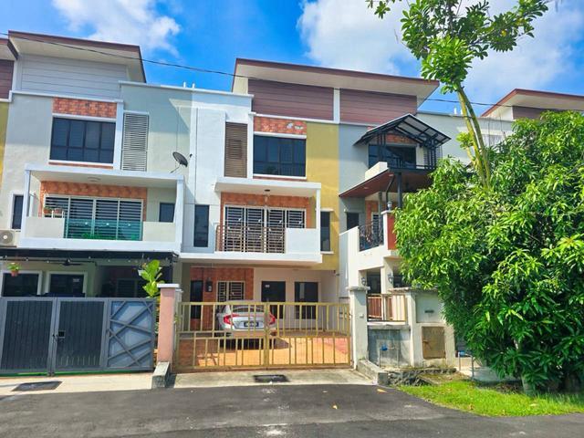 Terraced House for sale in Petaling, Alam Impian
