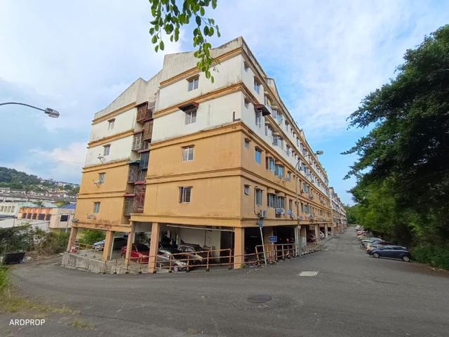 Flat for sale in Kajang, Langat