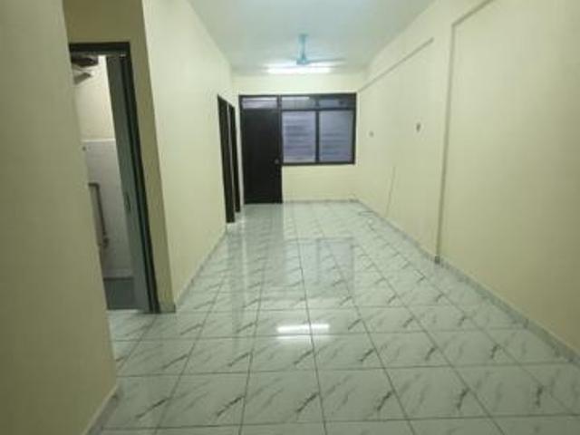 Flat for sale in Wellesley, Penang