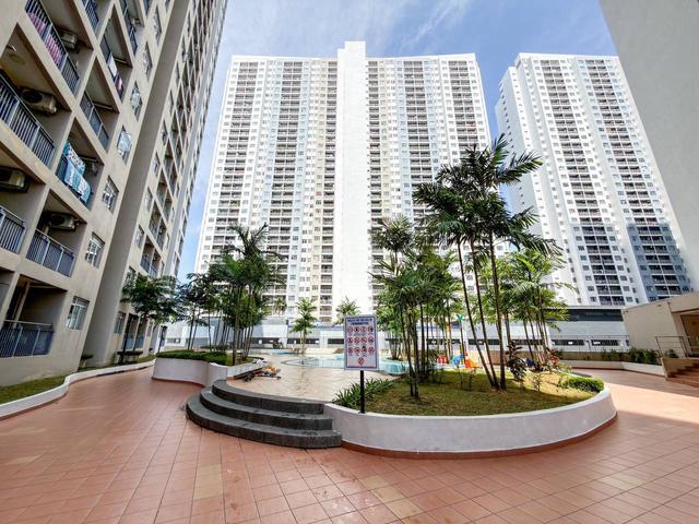 Apartment for sale in Country Heights Damansara, Kuala Lumpur