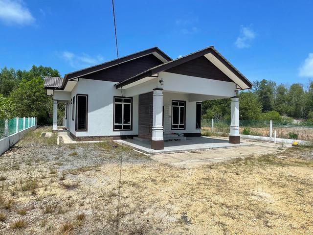 Bungalow for sale in Tringganu