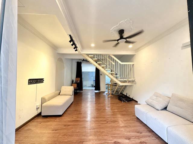 Terraced House for sale in Batu 14 Hulu Langat, Majlis Perbandaran Kajang