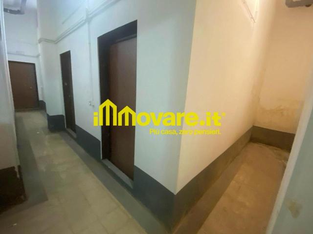 Box in vendita a Bari