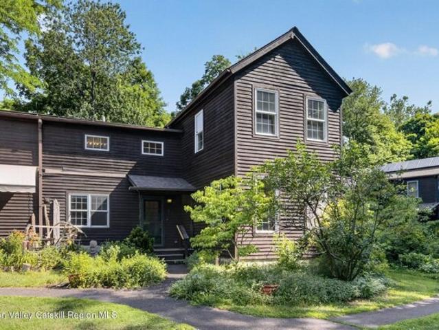 House for sale in Bloomington, New York