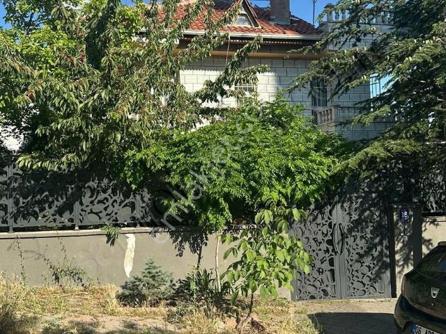 Merkez Mahallesi, Pursaklar içerisinde satılık Villa