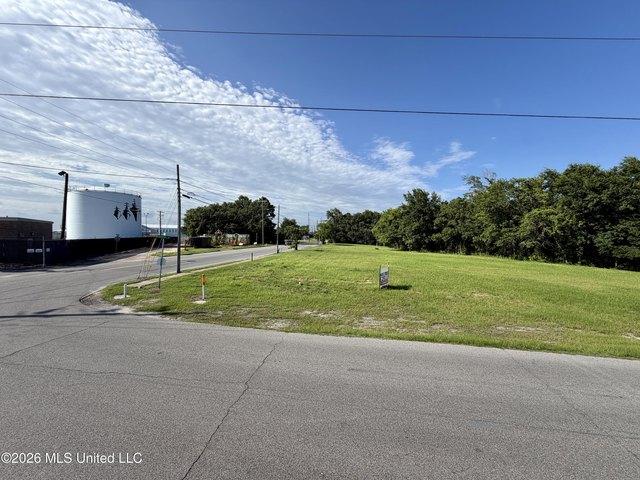 Land for sale in Pascagoula, Mississippi