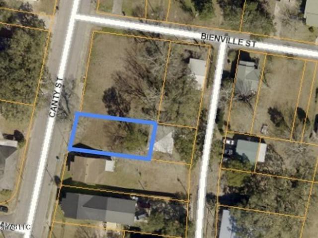 Land for sale in Pascagoula, Mississippi